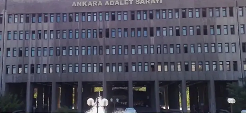 Ankara Adliyesinde Yasak aşk skandalı.