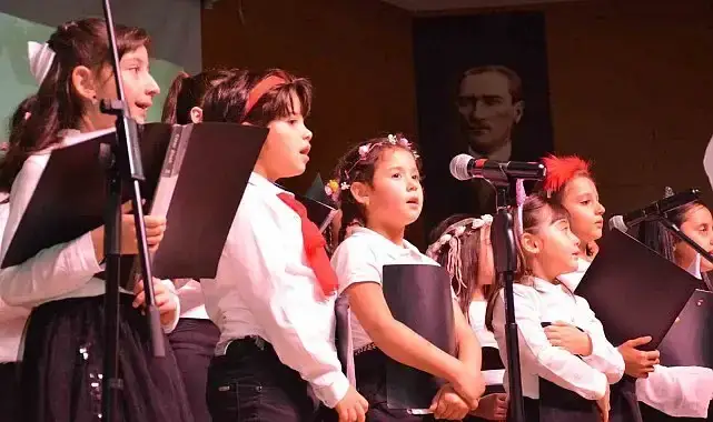 Keçiören Belediyesi Konservatuar bölümü; 2024- 2025 yılı kayıtlarını yaptı her yaş grubundan öğrenci ile eğitim çalışmalarına başladı.