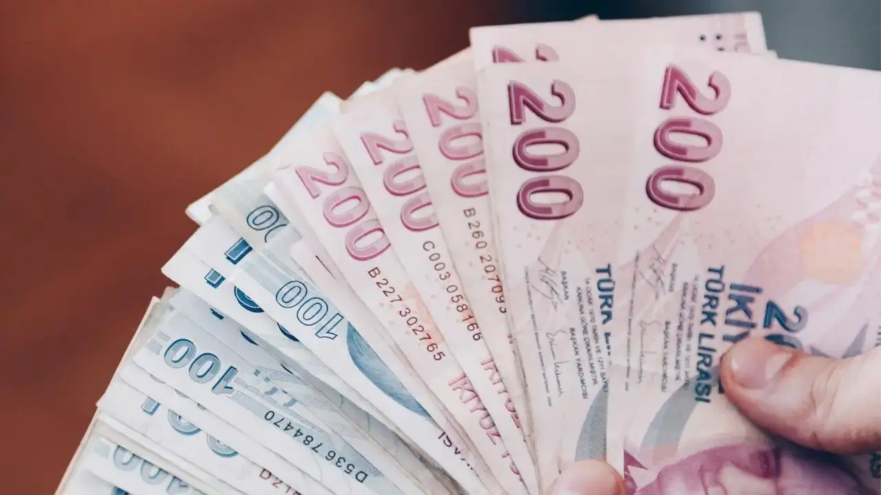 MEMUR MAAŞLARINA ZAM ORANI BELLİ OLDU.
