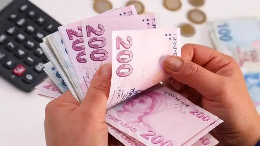 MEMUR VE EMEKLİ ZAMMINDA GÖZLER, SALI GÜNÜNE ÇEVRİLDİ.