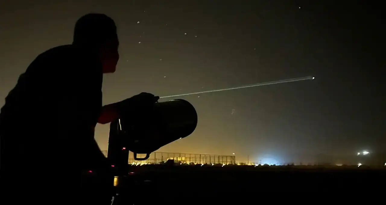 YÜKSEKOVA'DA METEOR YAĞMURU