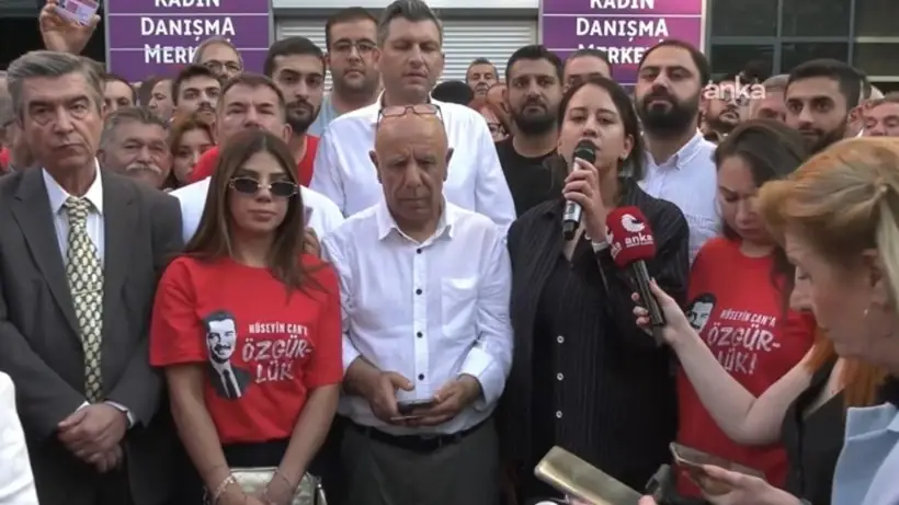CHP’de büyük deprem: Hangi belediye başkanları istifa etti?