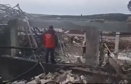 Balıkesir'de mühimmat fabrikasında büyük patlama: 12 kişi hayatını kaybetti 4 yaralı var.