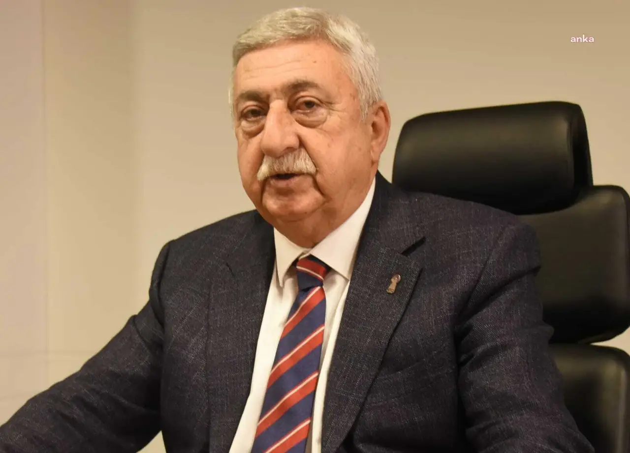 PALANDÖKEN, “MERDİVEN ALTI ÜRÜNLERDEN UZAK DURUN”