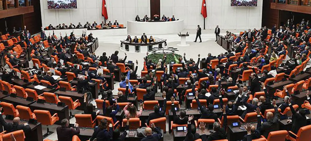 İYİ Parti'den TBMM’de Tarihi Muhalefet: 7 Bin 563 Şehidin İsmiyle "Af" Düzenlemesine Şerh!