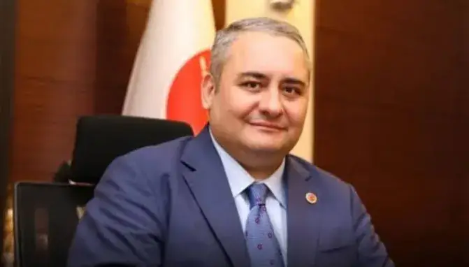 Keçiören ilçesinde Deprem!!!. Keçiören Belediye Başkanı  Mesut Özaslan CHP'den istifa etti.